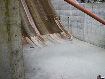 �r�����H